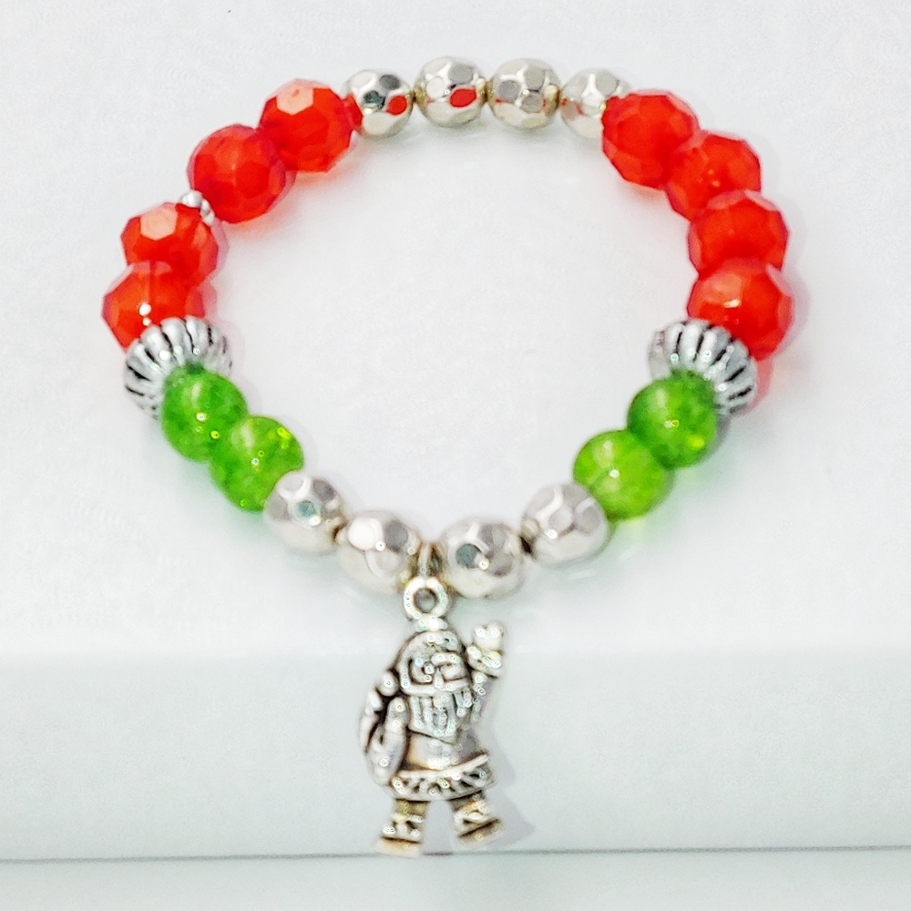 261B84. Red & Green Bracelet & Santa Claus Charm